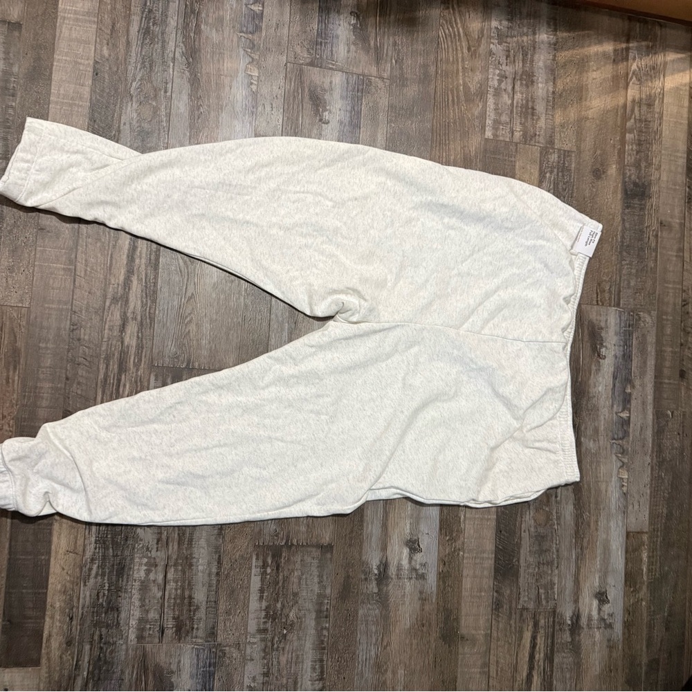 Nike Cozy White/Grey Sweatpants